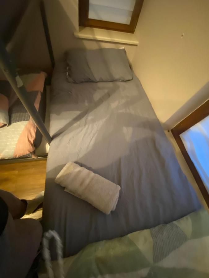 Dublin Airport Big Rooms With Bathroom Outside Room - Kitchen Only 7 Days Reservation Екстериор снимка