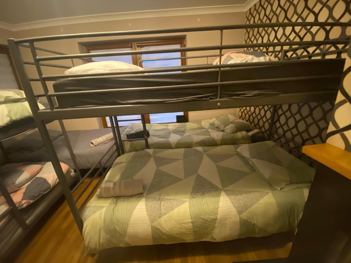 Dublin Airport Big Rooms With Bathroom Outside Room - Kitchen Only 7 Days Reservation Екстериор снимка