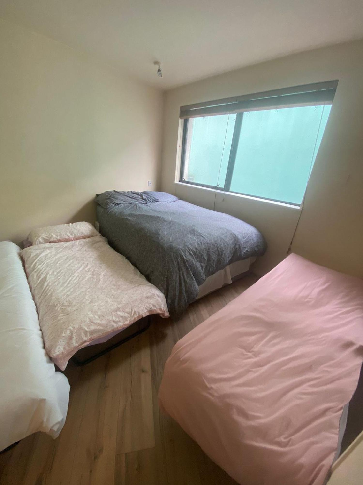 Dublin Airport Big Rooms With Bathroom Outside Room - Kitchen Only 7 Days Reservation Екстериор снимка